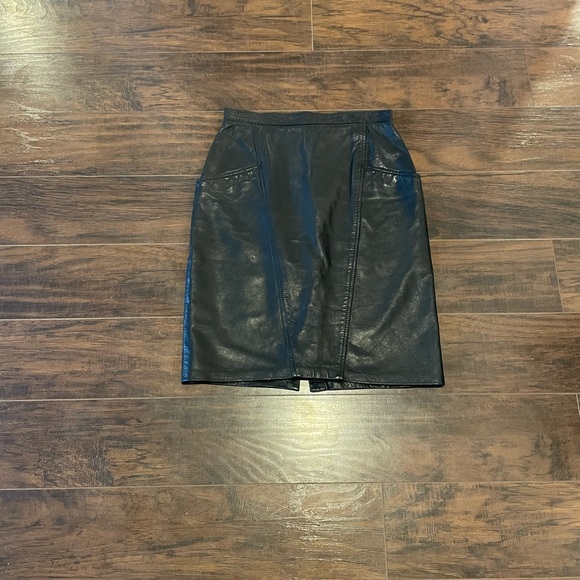Creations Jez Montreal Vintage leather skirt - Picture 1 of 6